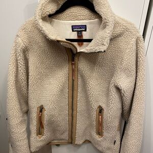 Patagonia Beige Fleece Jacket